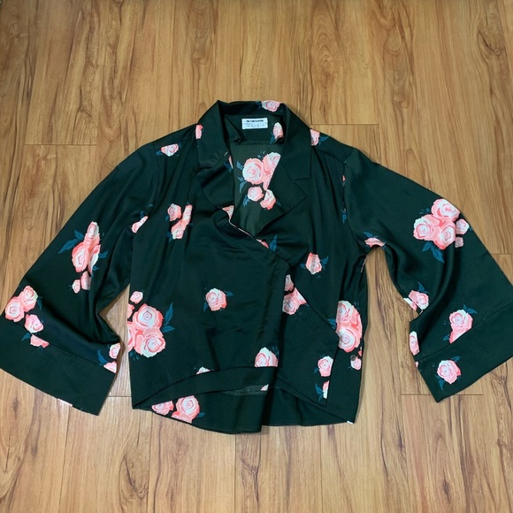 One Teaspoon Quartermaster Floral Kimono Sleeve Top - Picture 7 of 16